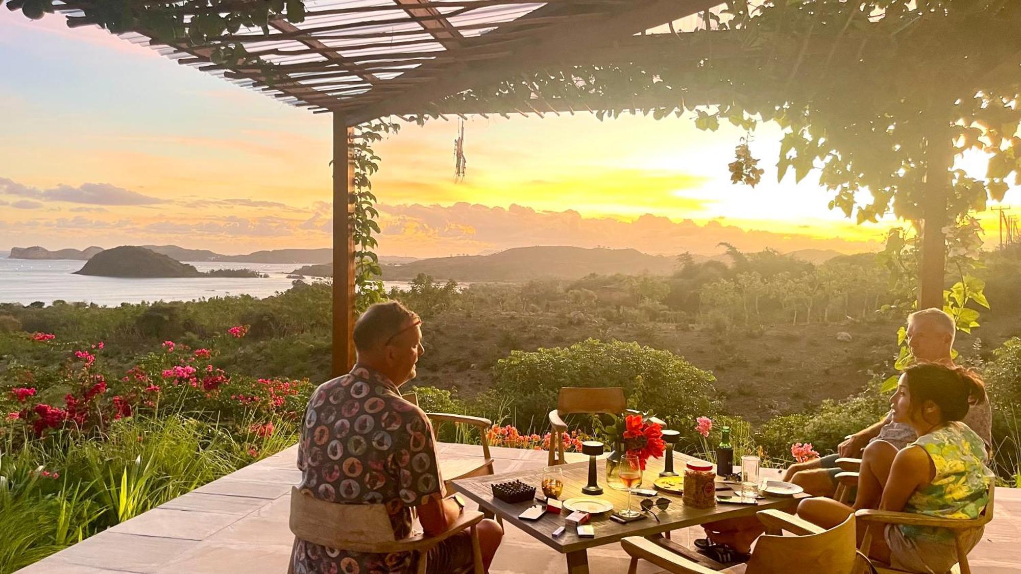 Lobster Bay Lombok Hotel Awang ภายนอก รูปภาพ