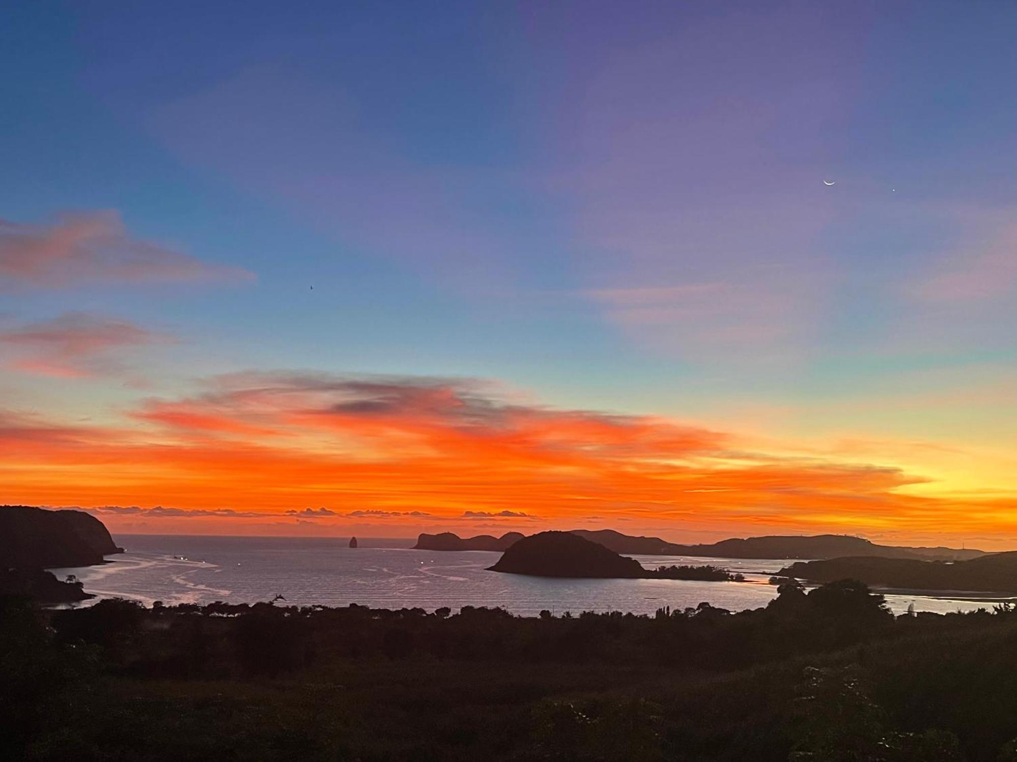 Lobster Bay Lombok Hotel Awang ภายนอก รูปภาพ